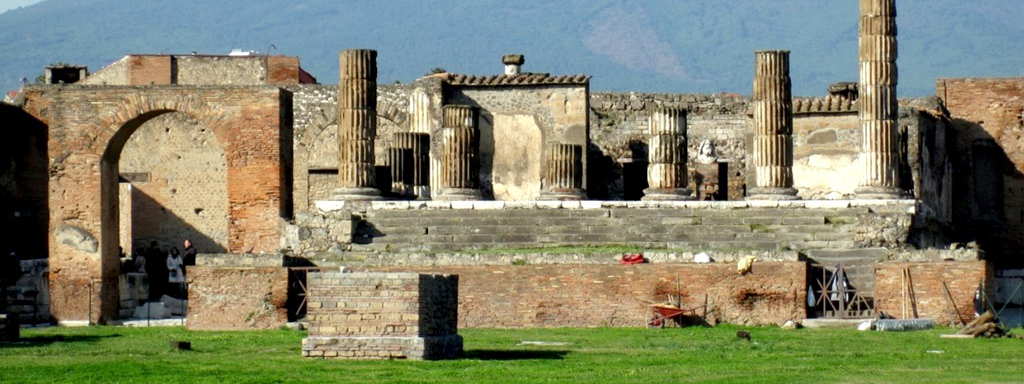 Naples Shore Excursion - Pompeii & Mt Vesuvio 2