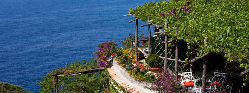 Positano hotel and transfer to Naples airport 1